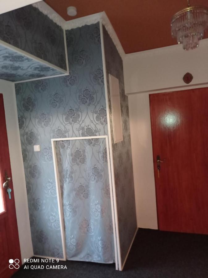 Apartmán 1 Atlantis Klásterec nad Ohrí Exterior foto